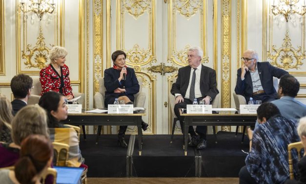 Nous ne pouvons pas/plus ignorer l&rsquo;eau