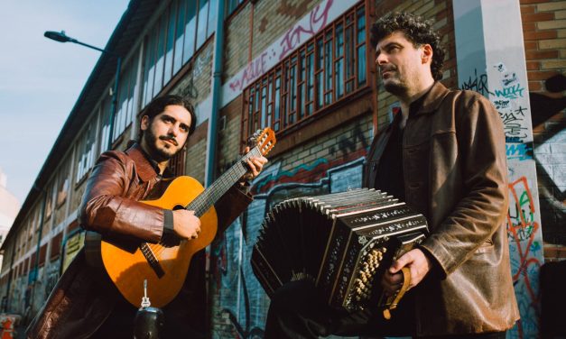 Julián Naranjo, musicien et luthier