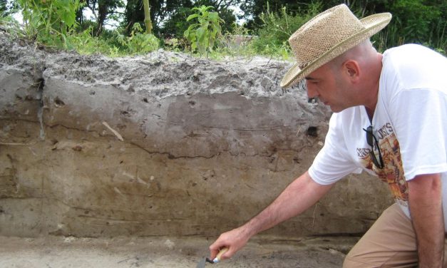 Interview sur le thème de l’Amazonie avec l’archéologue Stéphen Rostain par El Cafe Latino